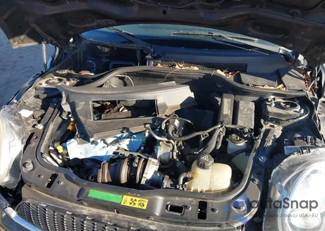 2010 Mini Cooper S Clubman z USA, uszkodzony, nr VIN WMWMM3C5XATP94470